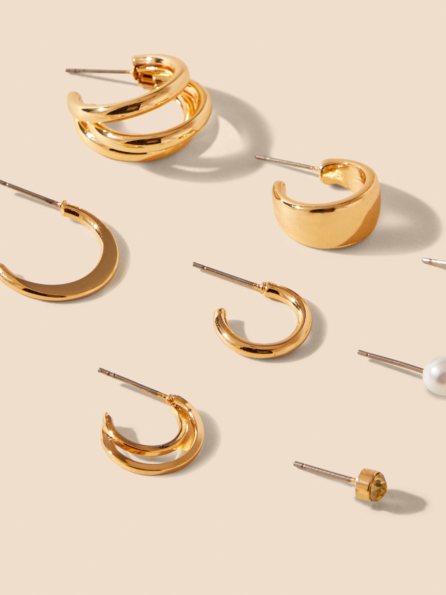 Pack of 9 - Assorted Earrings