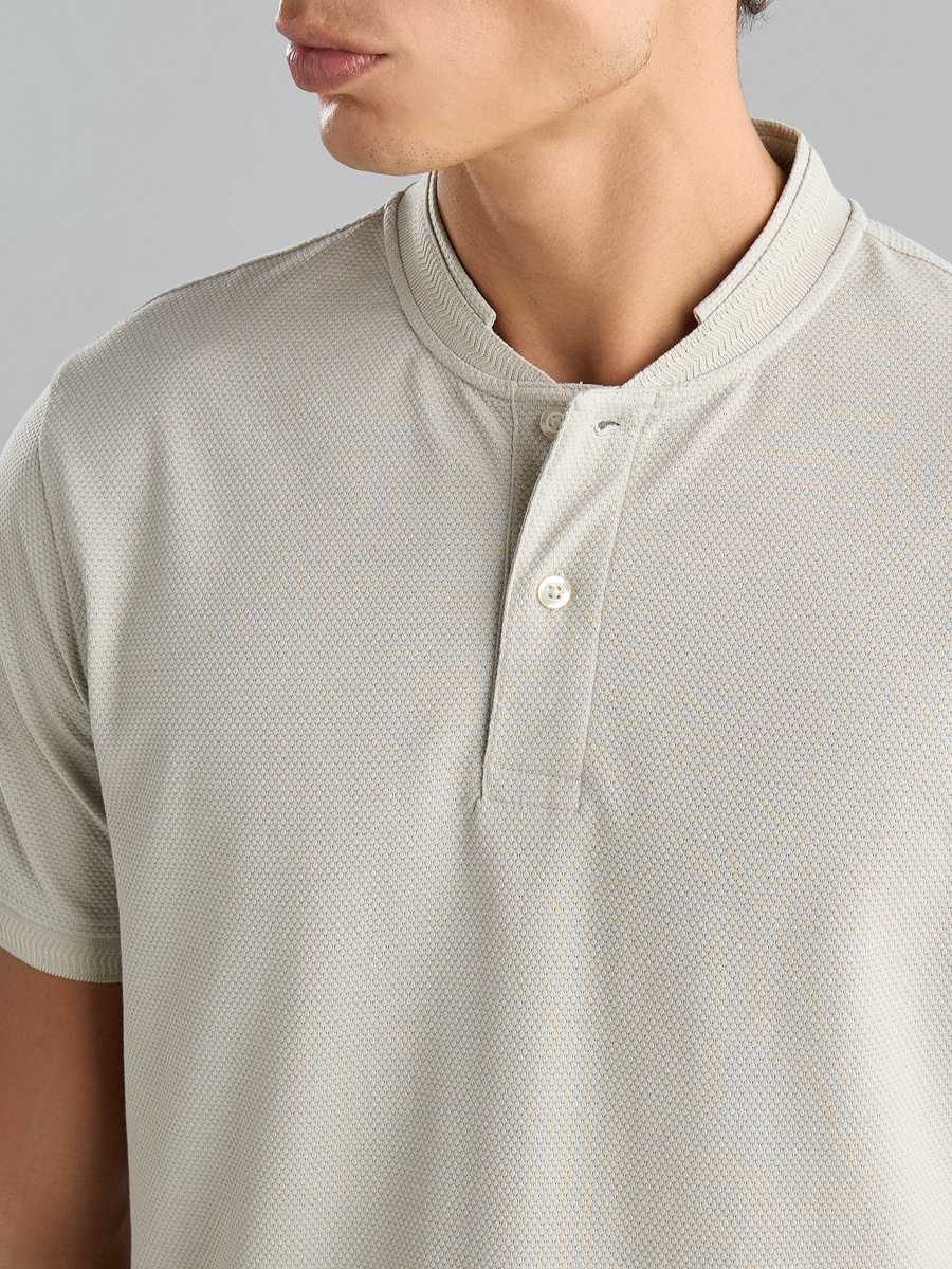 Popcorn Textured Mandarin Collar T-Shirt