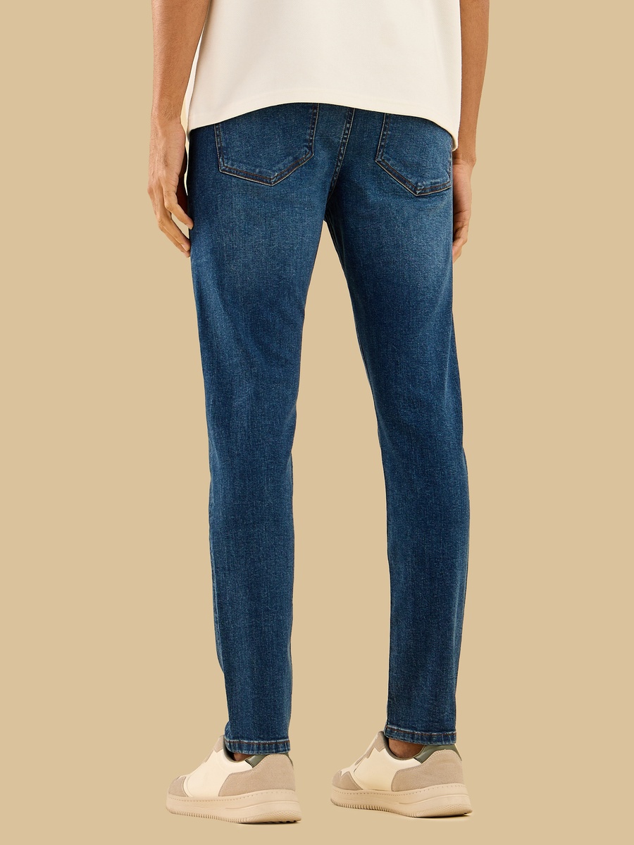 Skinny Fit Mid-Rise Stretchable Jeans