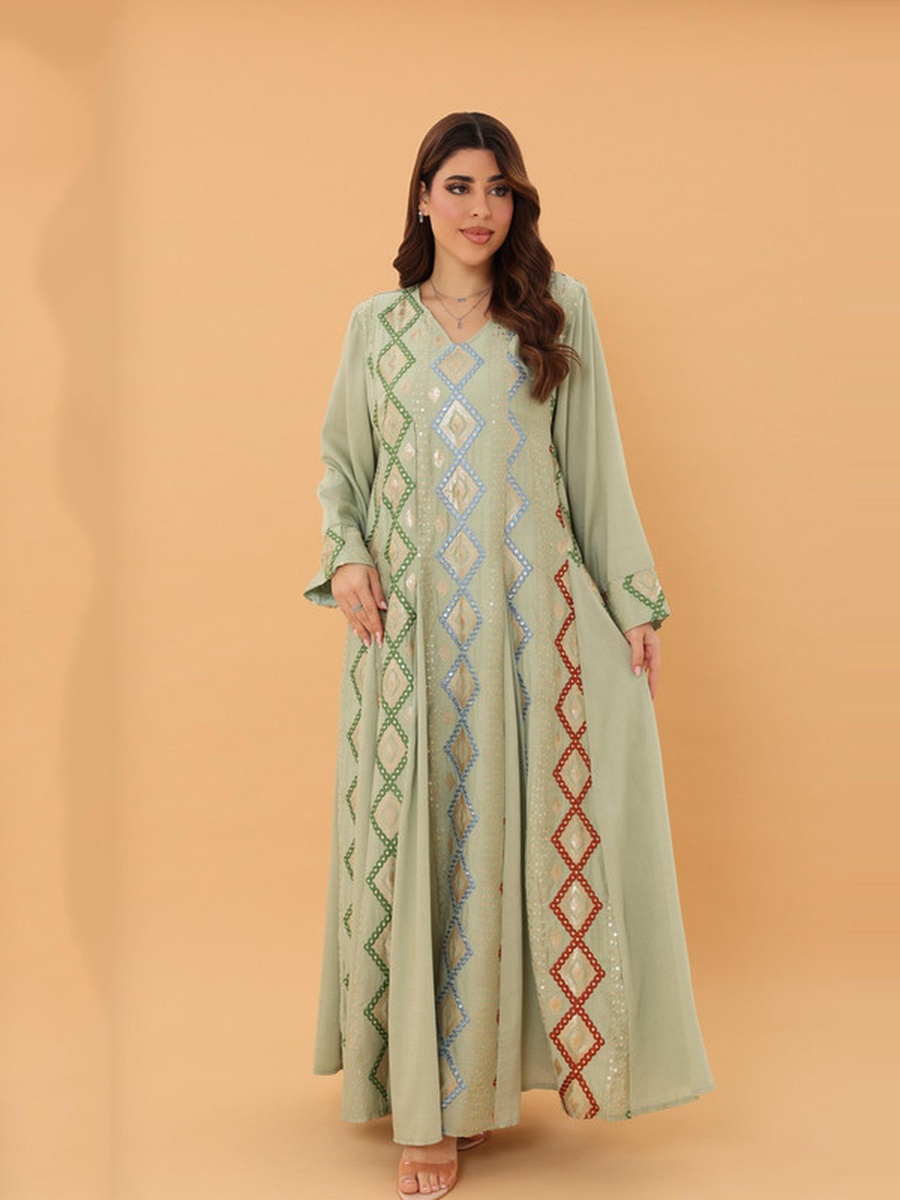 Samira Embroidered V Neck Jalabiya