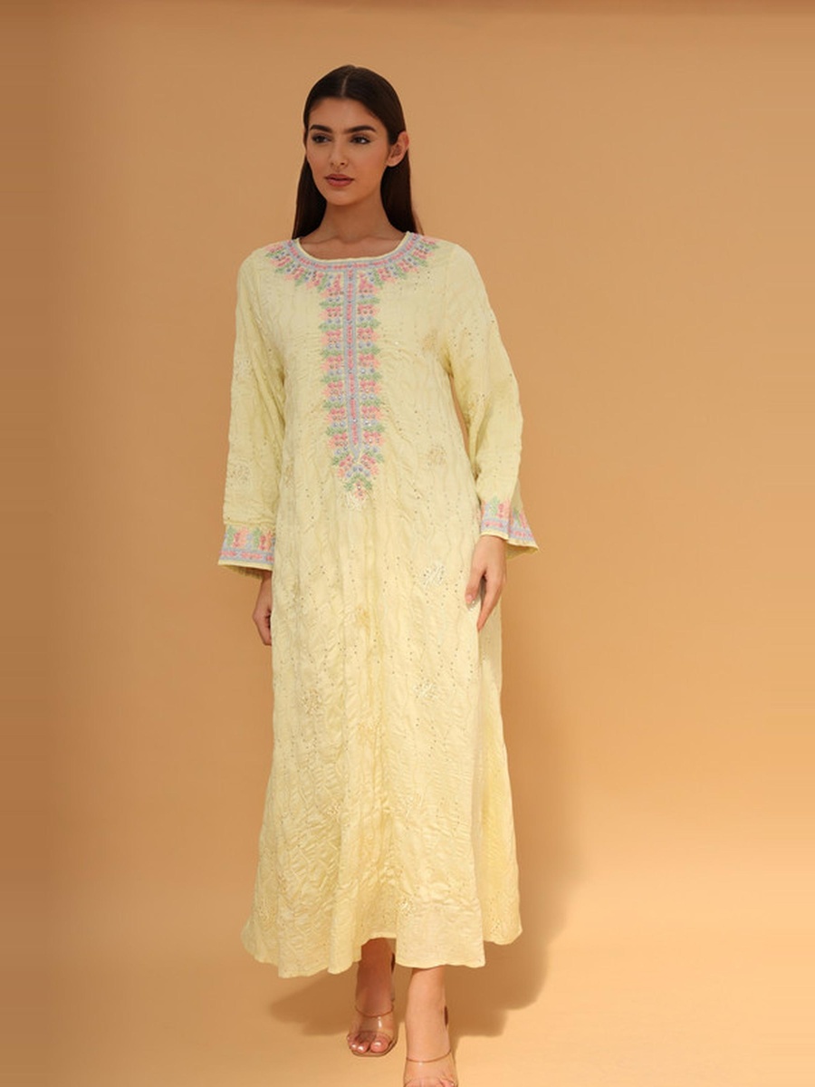 Aaliyah Embroidered Bell Sleeves Jalabiya