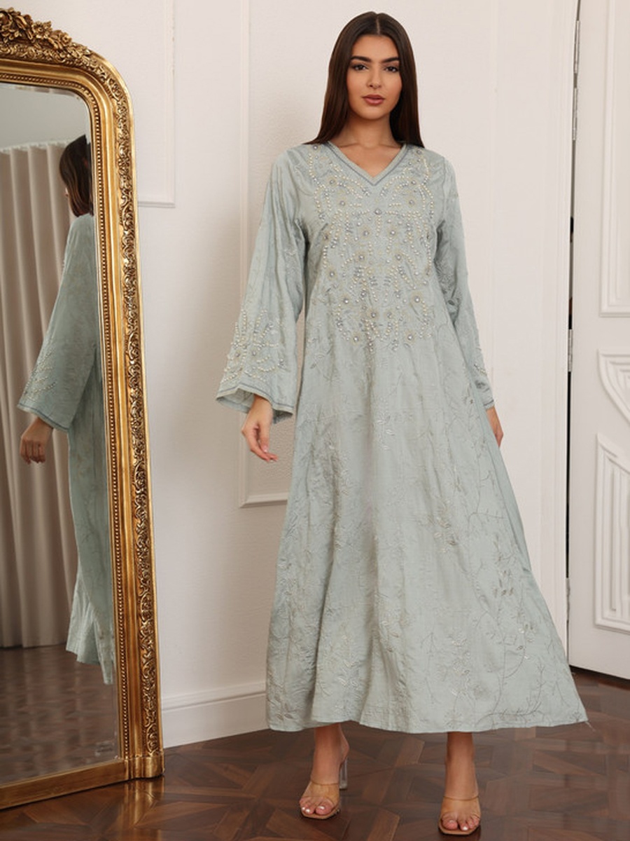Lina Embroidered V Neck Jalabiya