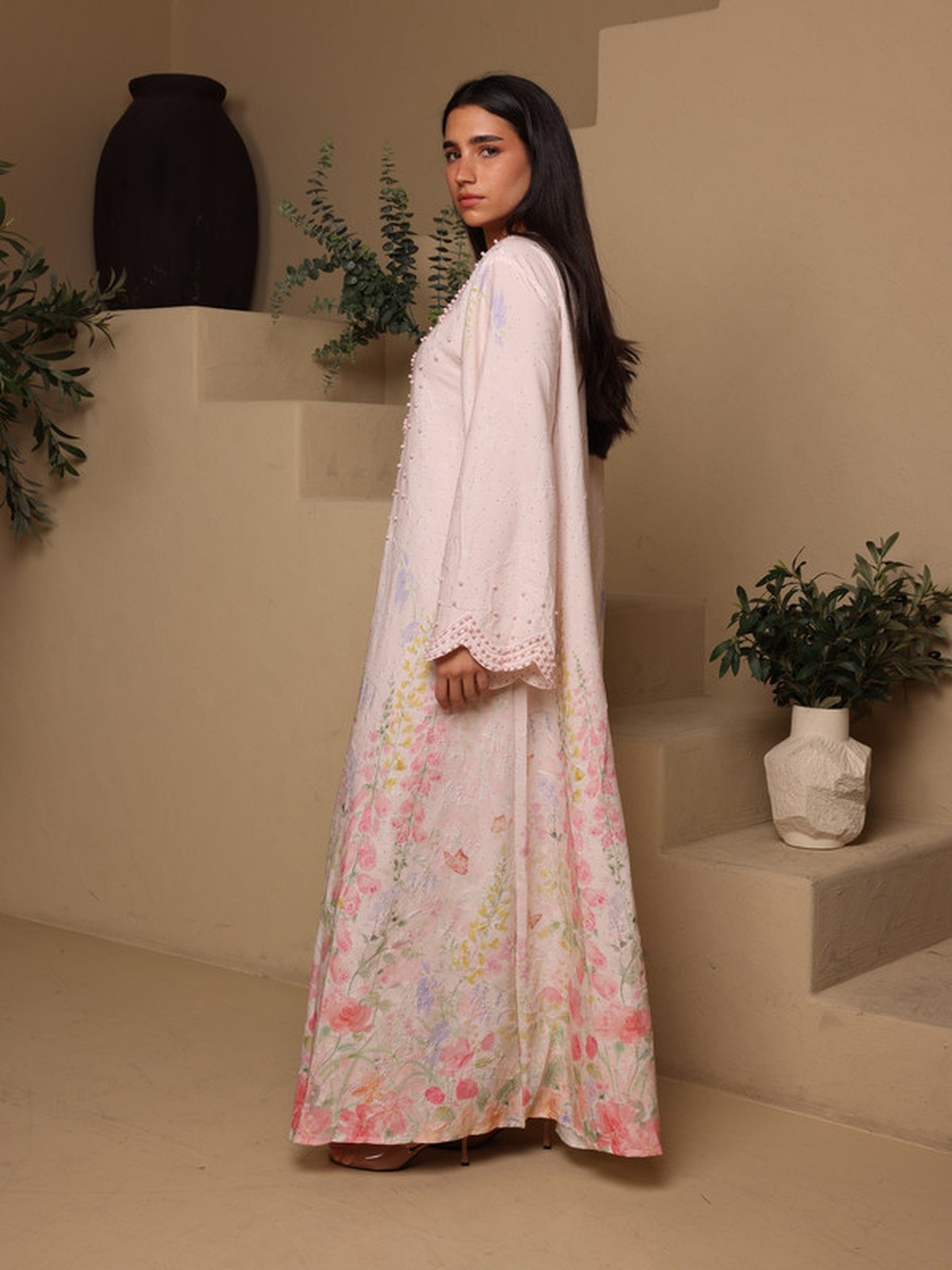 Zaria Floral Embroidered Scallop Neck Jalabiya