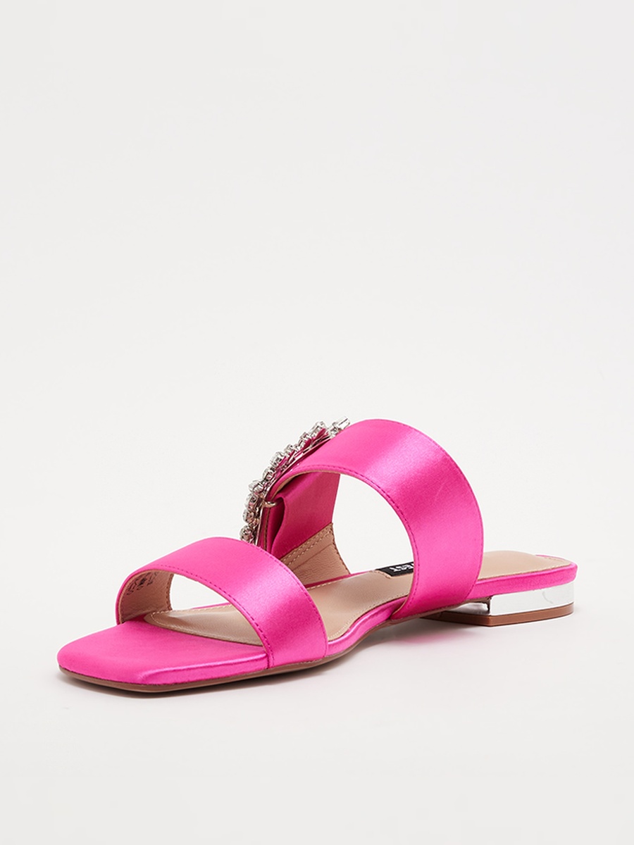 Embellished Buckle Detail Flat Sandals