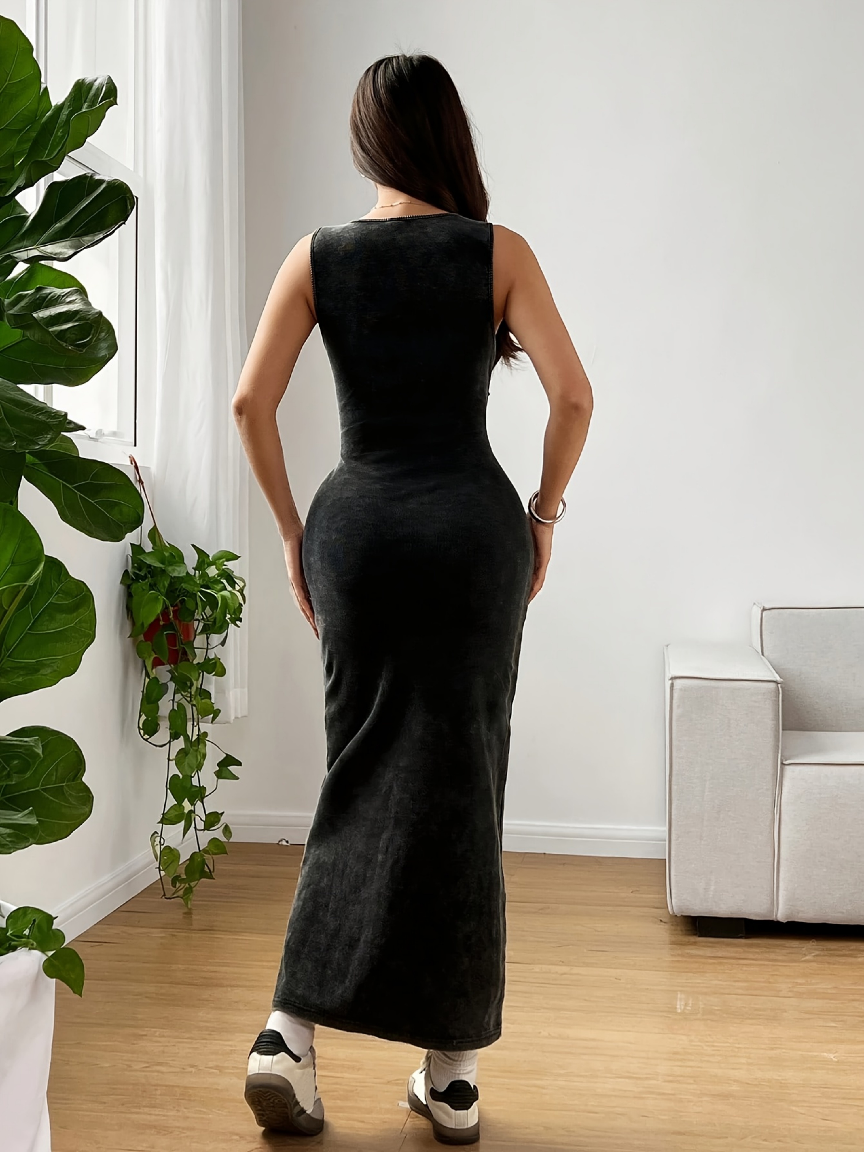 Plus Size Round Neck Bodycon Maxi Dress