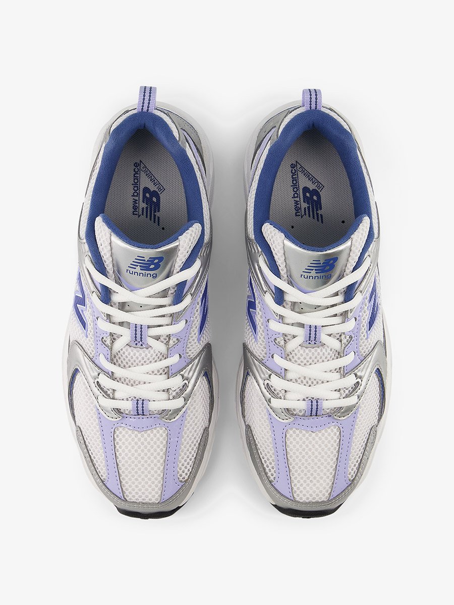 530 Sneakers