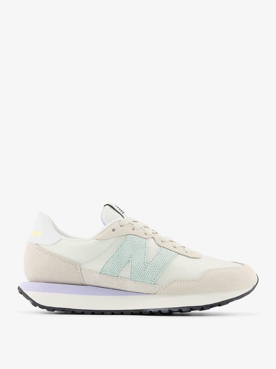 237 Sneakers