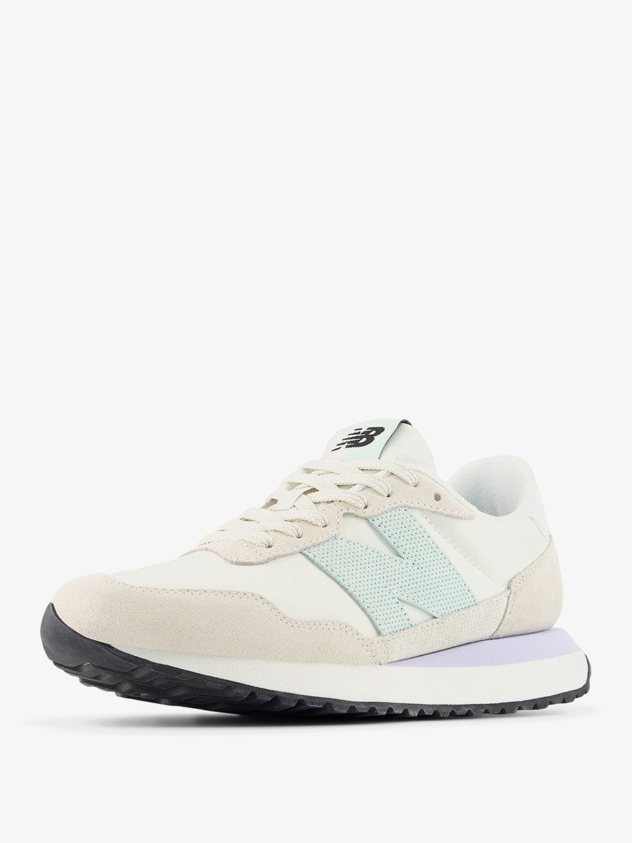 237 Sneakers