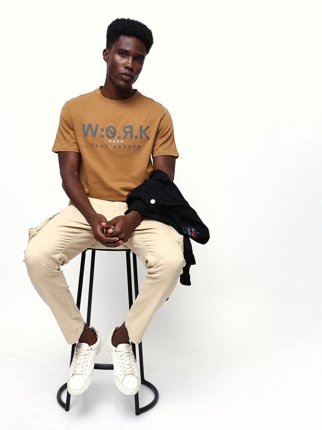 Men Bistre Cotton Relaxed T-Shirt
