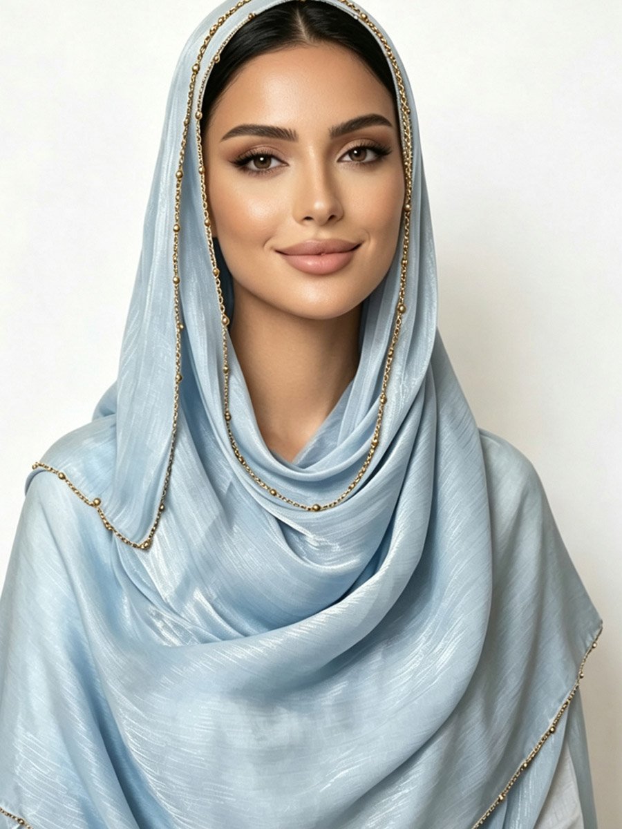 حجاب مزين الأطراف