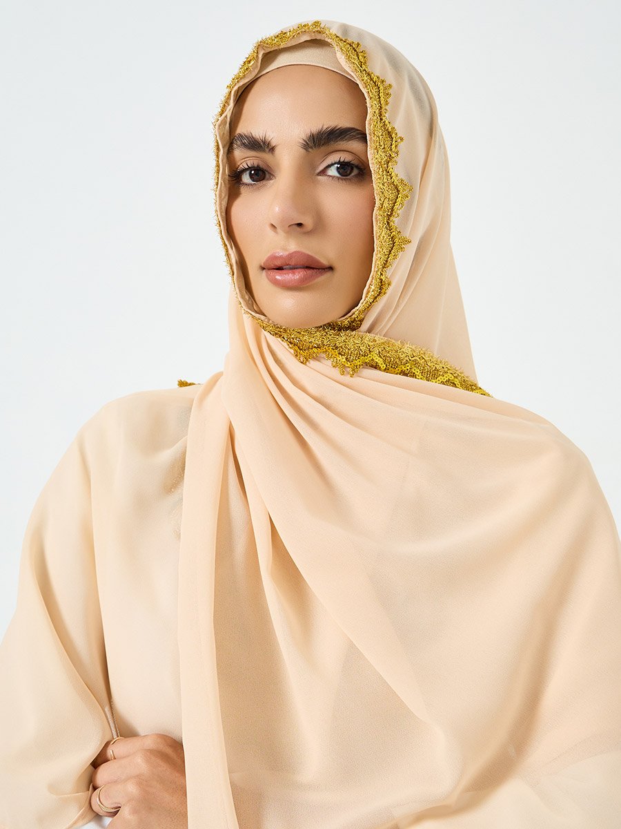 حجاب شيفون بحواف دانتيل