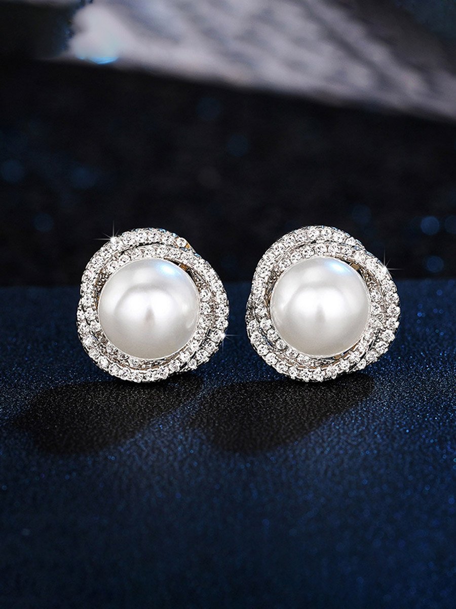 Silver Pearl Stud Earrings