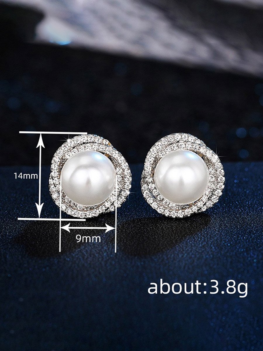 Silver Pearl Stud Earrings