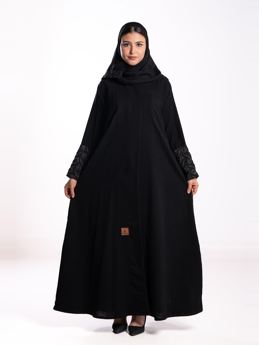Black Mayadas Jacquard Detail Long Sleeves Abaya