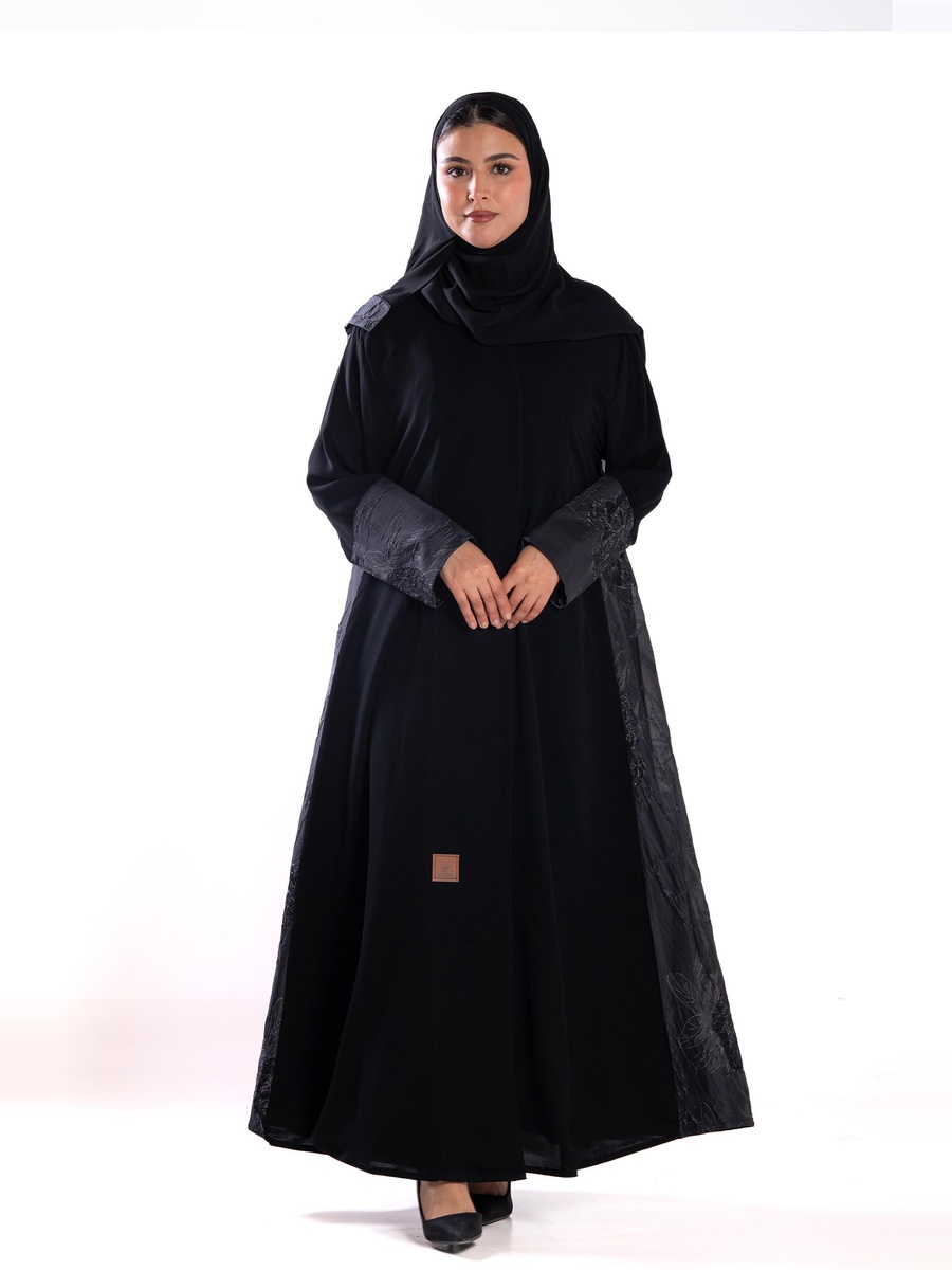 Black Contrast Jacquard Embroidered Abaya