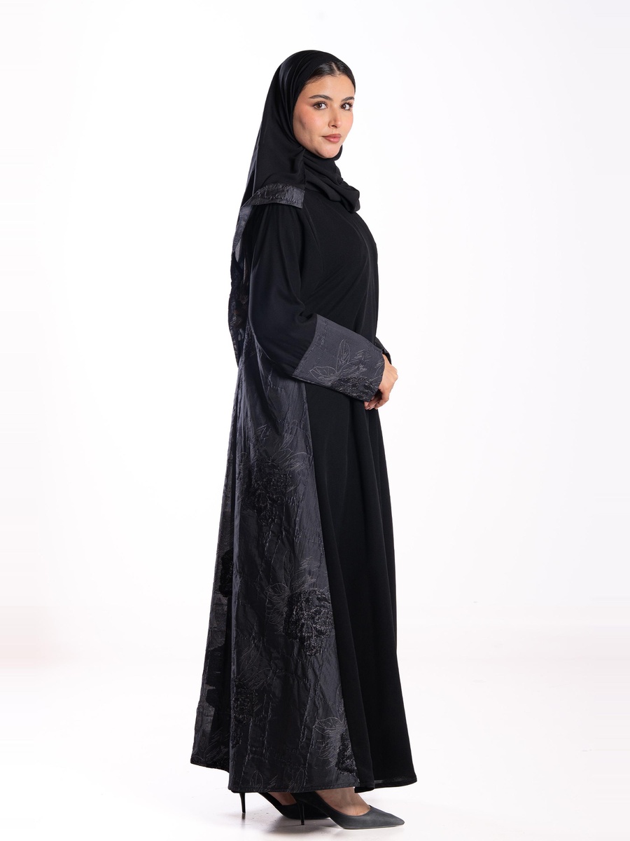 Black Contrast Jacquard Embroidered Abaya