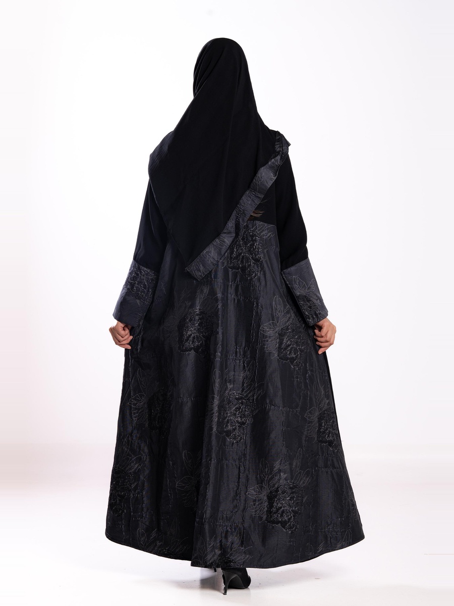 Black Contrast Jacquard Embroidered Abaya