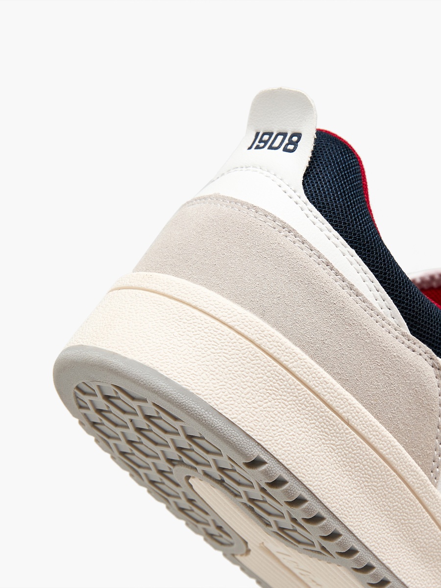 Men Lace-Up Sneakers