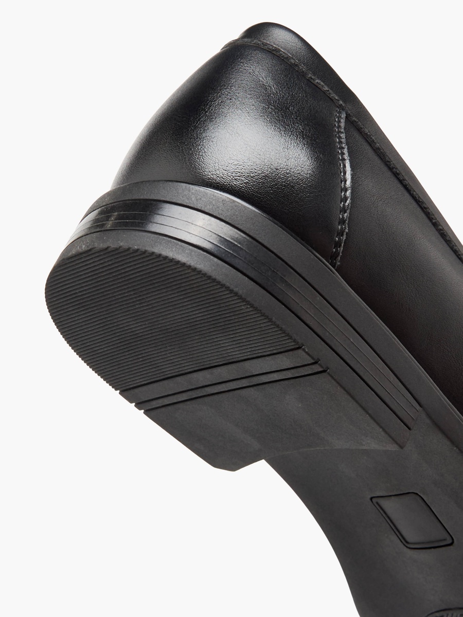 Men Textured Slip-On Loafers