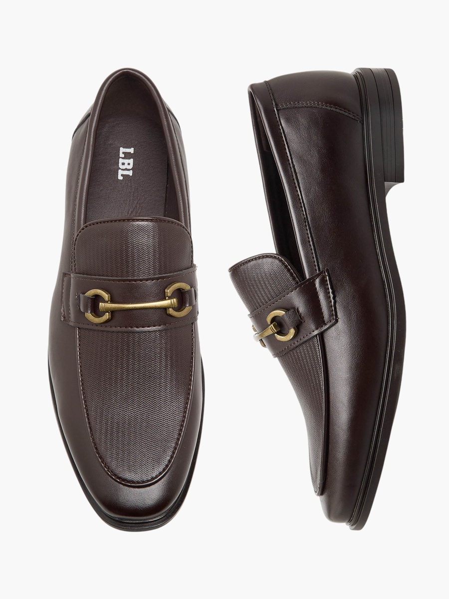 Men Textured Slip-On Loafers