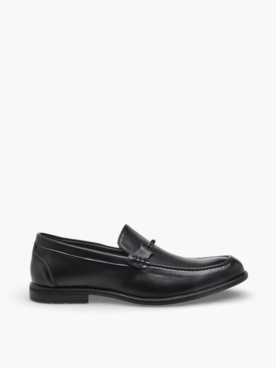 Men Braided Accent Slip-On Loafers