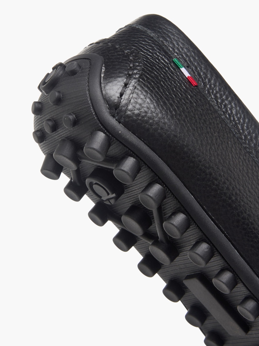 Men Textured Leather Loafers