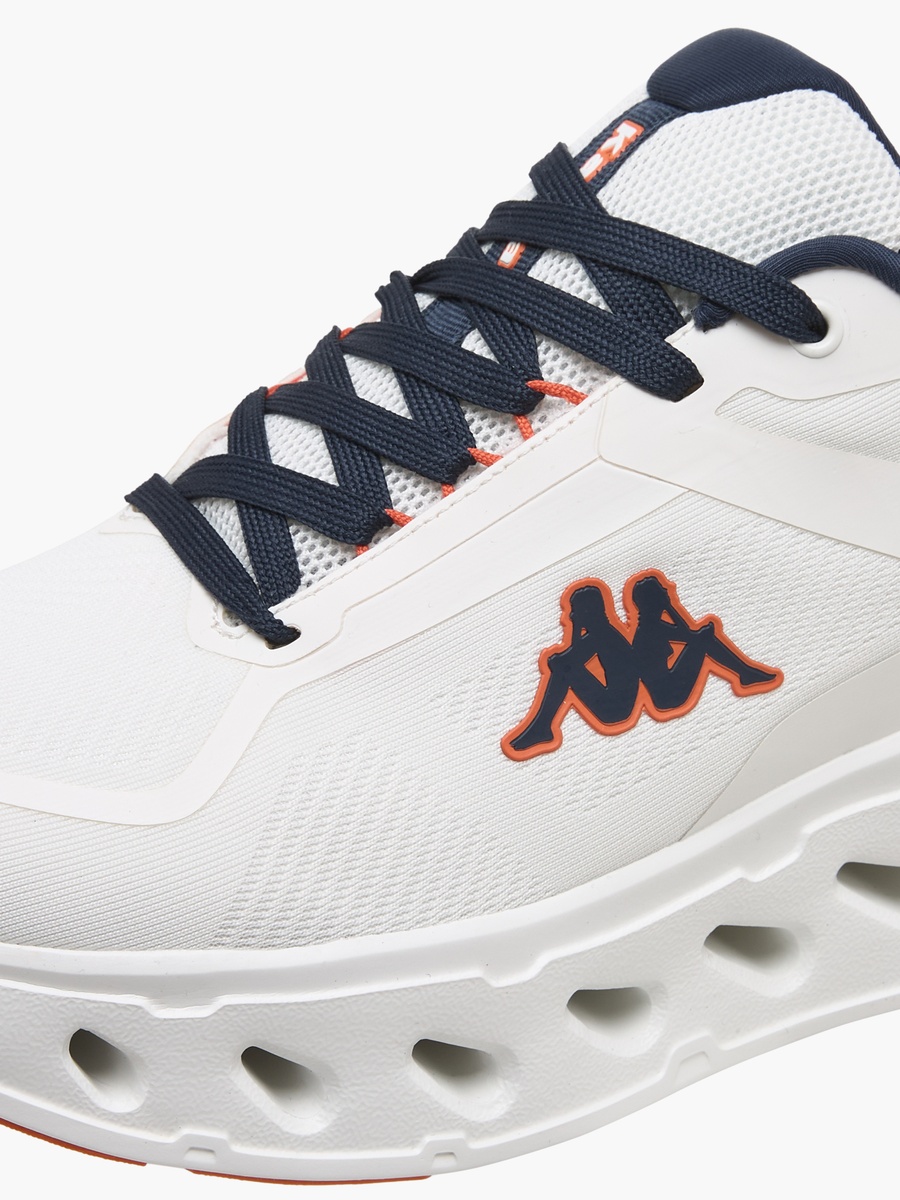 Men Lace-Up Sports Shoes