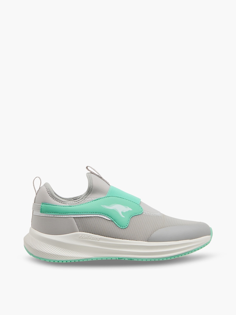 Women Slip-On Sports Shoes