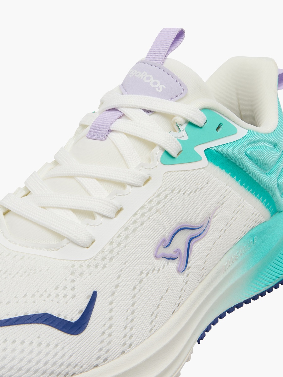 Women Lace-Up Sports Shoes