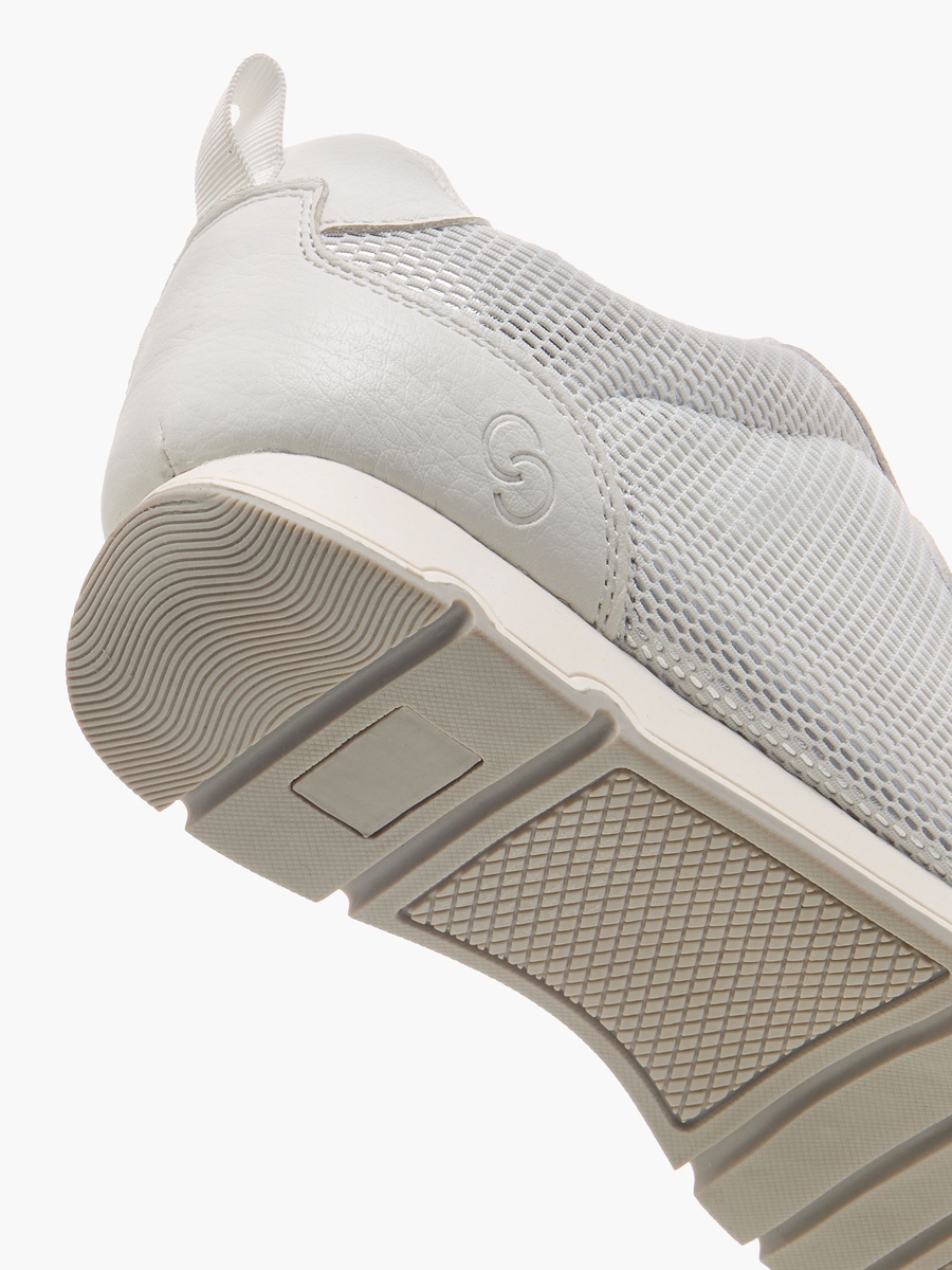 Women Lace-Up Sneakers