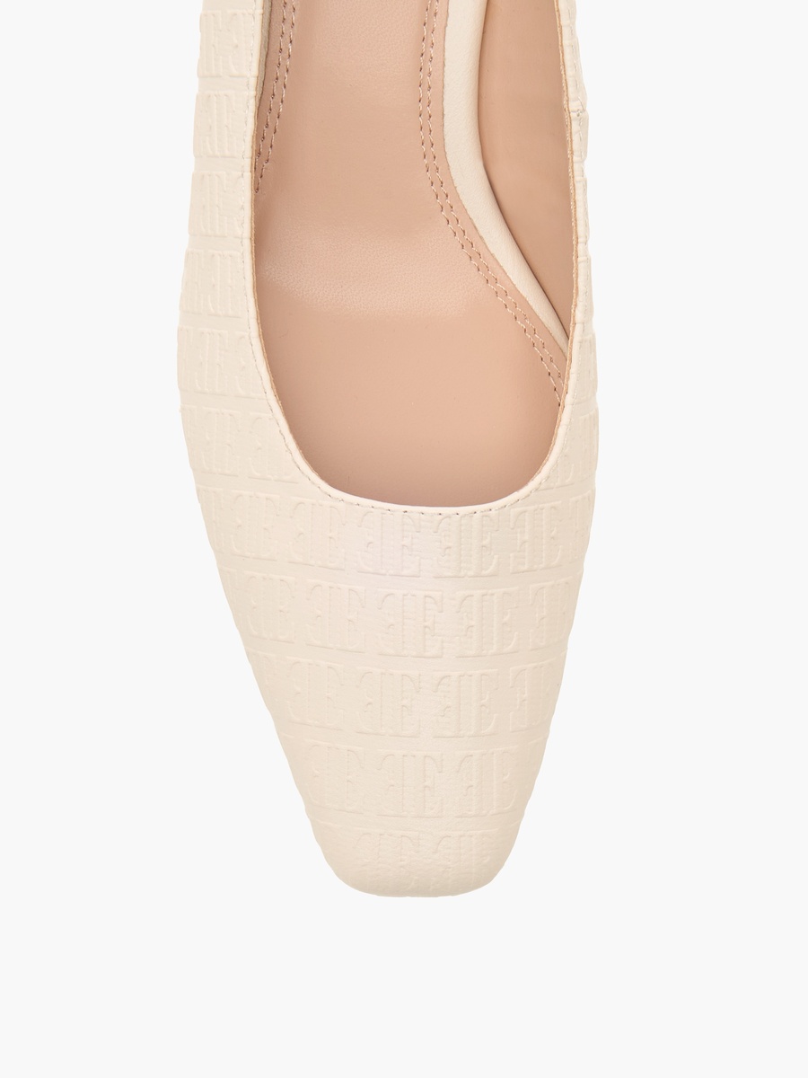 Women Monogram Textured Kitten Heel Pumps