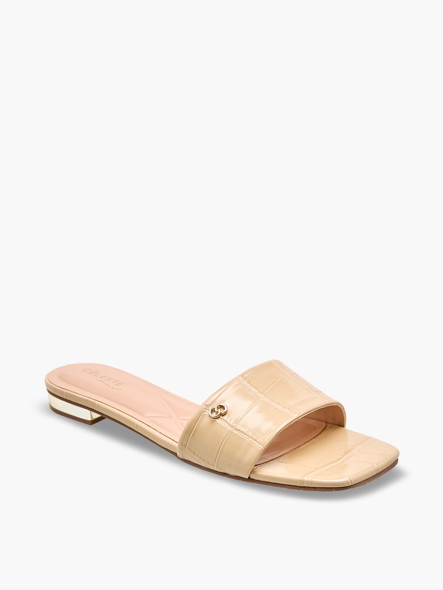 Women Textured Flat Sandals