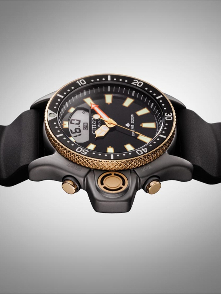 Promaster Aqualand Analog Digital Men Quartz Movement Watch with Silicone Strap - JP2008-06E
