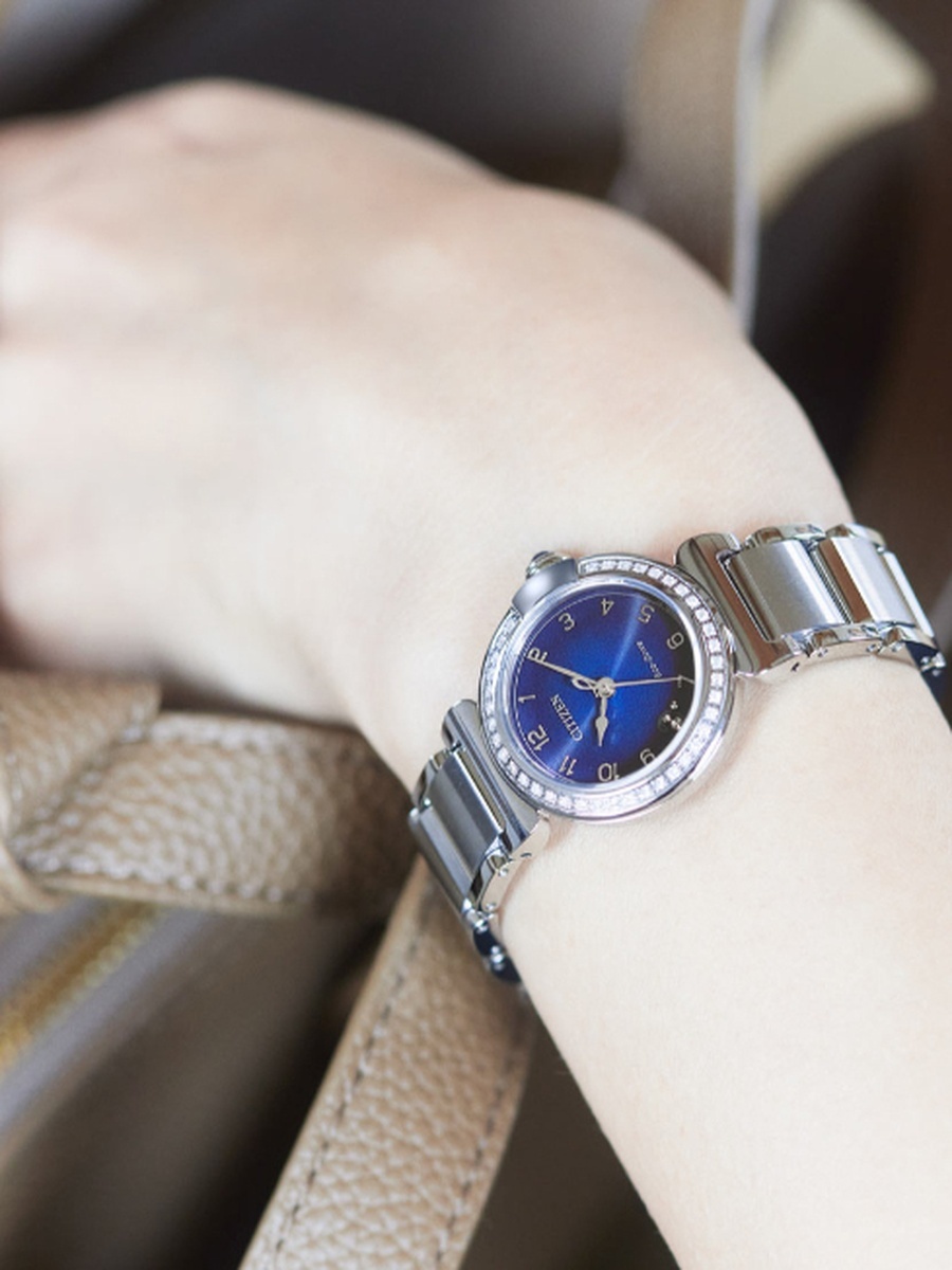 L May Bells Mini Women Eco-Drive Light Powered Movement Analog Display Watch with Stainless Steel Strap - EM1120-87L, Silver