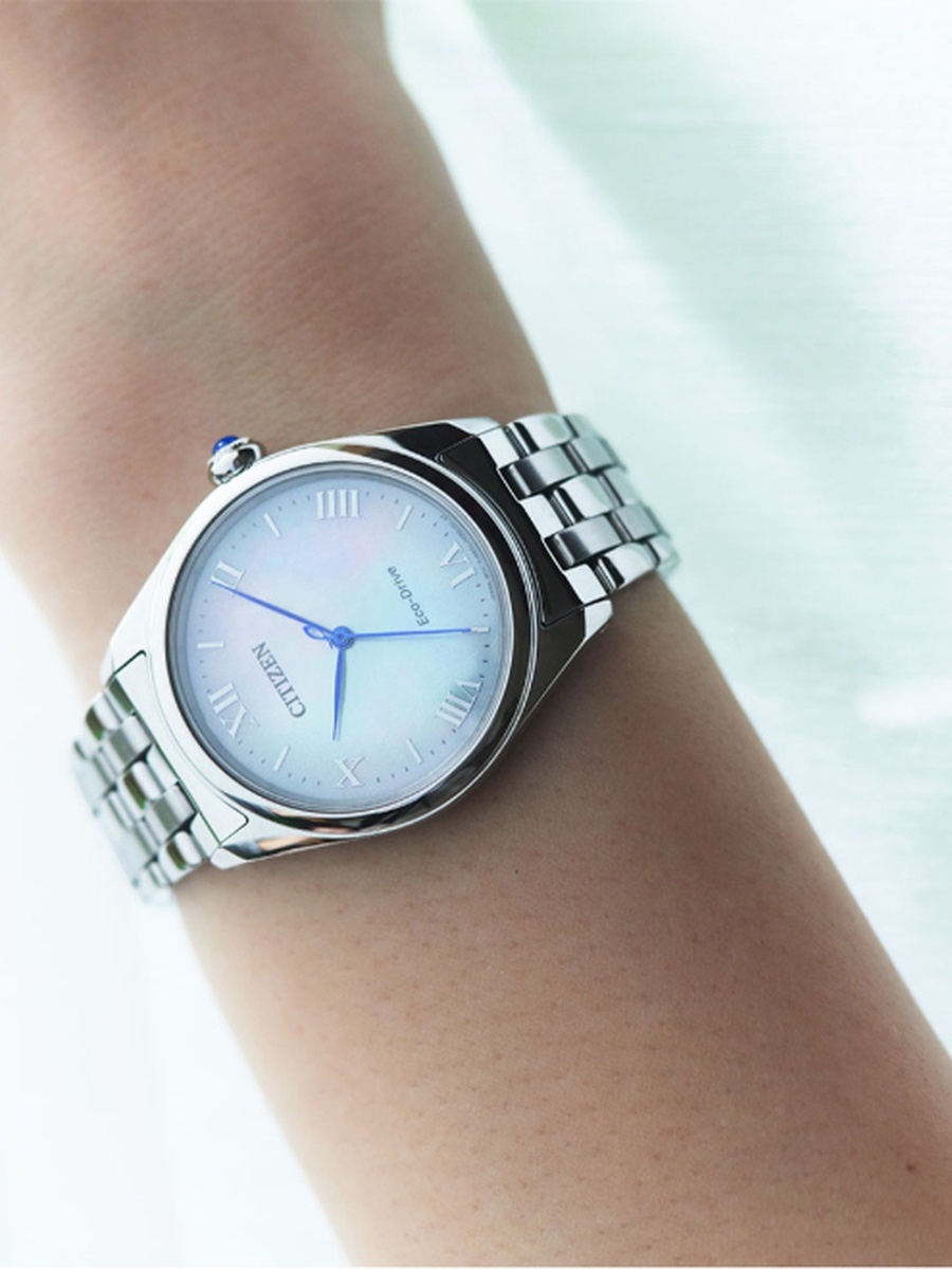 Women Eco-Drive Light Powered Movement Watch, Analog Display and Stainless Steel Strap - EM1140-80D, Silver