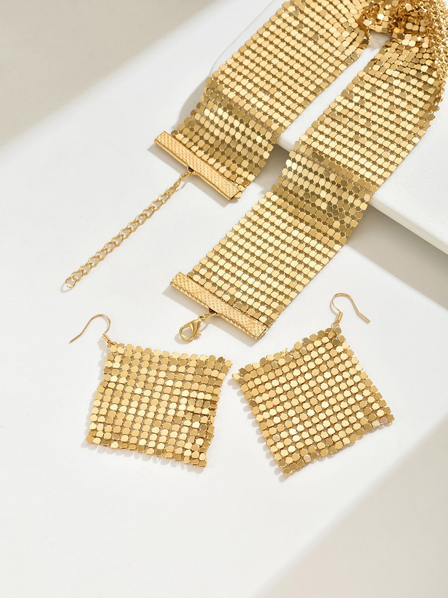 Gold Mesh Choker and Earrings Set
