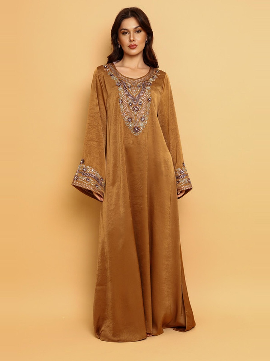 Amwaj Embellished V Neck Jalabiya