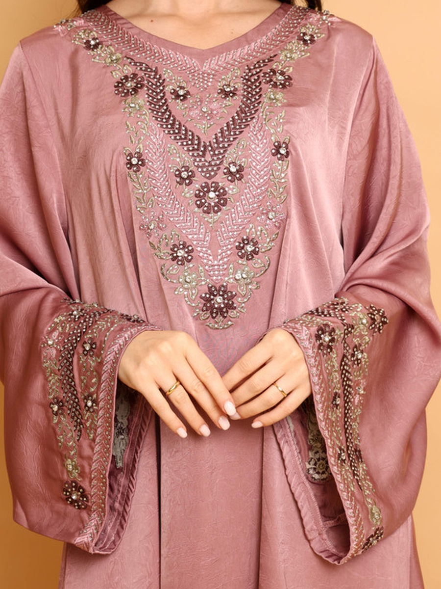 Amwaj Embellished V Neck Jalabiya