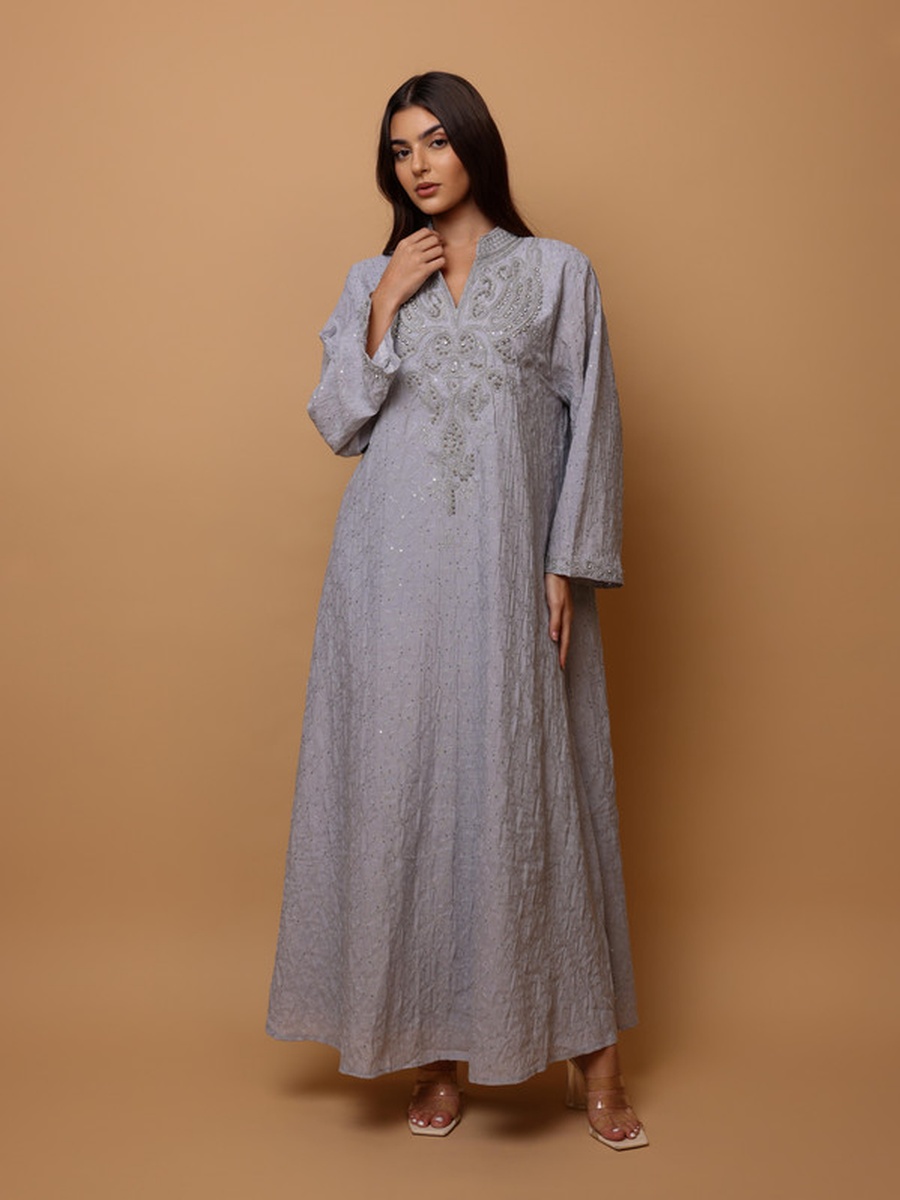 Tharaa Embellished Flared Sleeve Jalabiya 