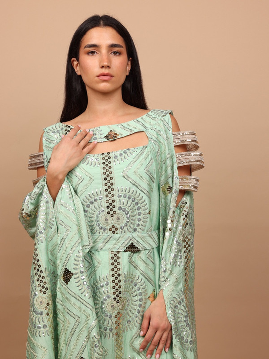 Sage Embellished Cut-Out Sleeve Jalabiya