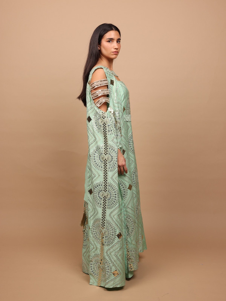 Sage Embellished Cut-Out Sleeve Jalabiya