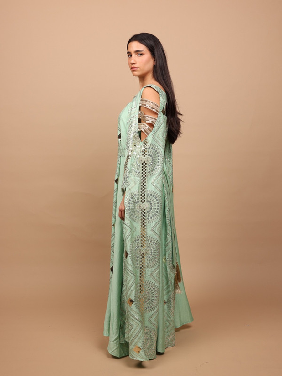 Sage Embellished Cut-Out Sleeve Jalabiya