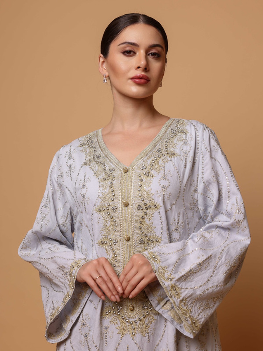 Hadeel Embellished Flared Sleeves Jalabiya