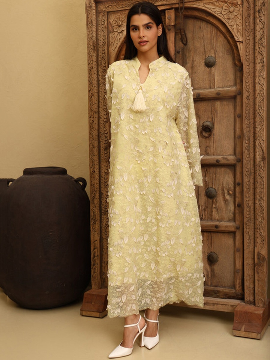 Malika Embroidered Tassel Detail Jalabiya