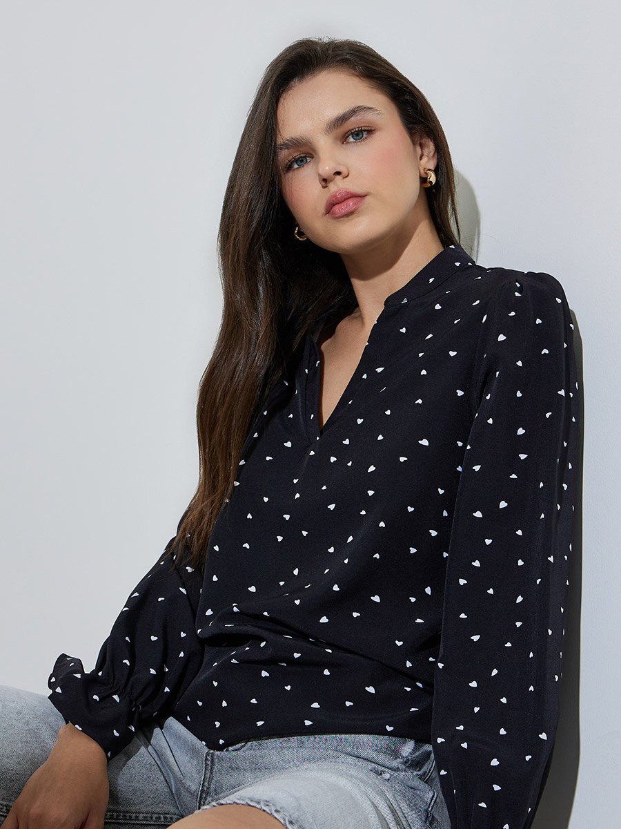 Black Long Sleeve Heart Print Top