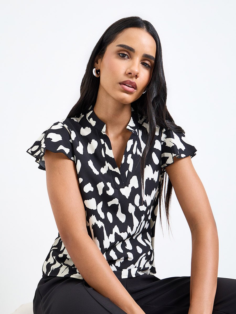 Black Animal Print Short Sleeve Top