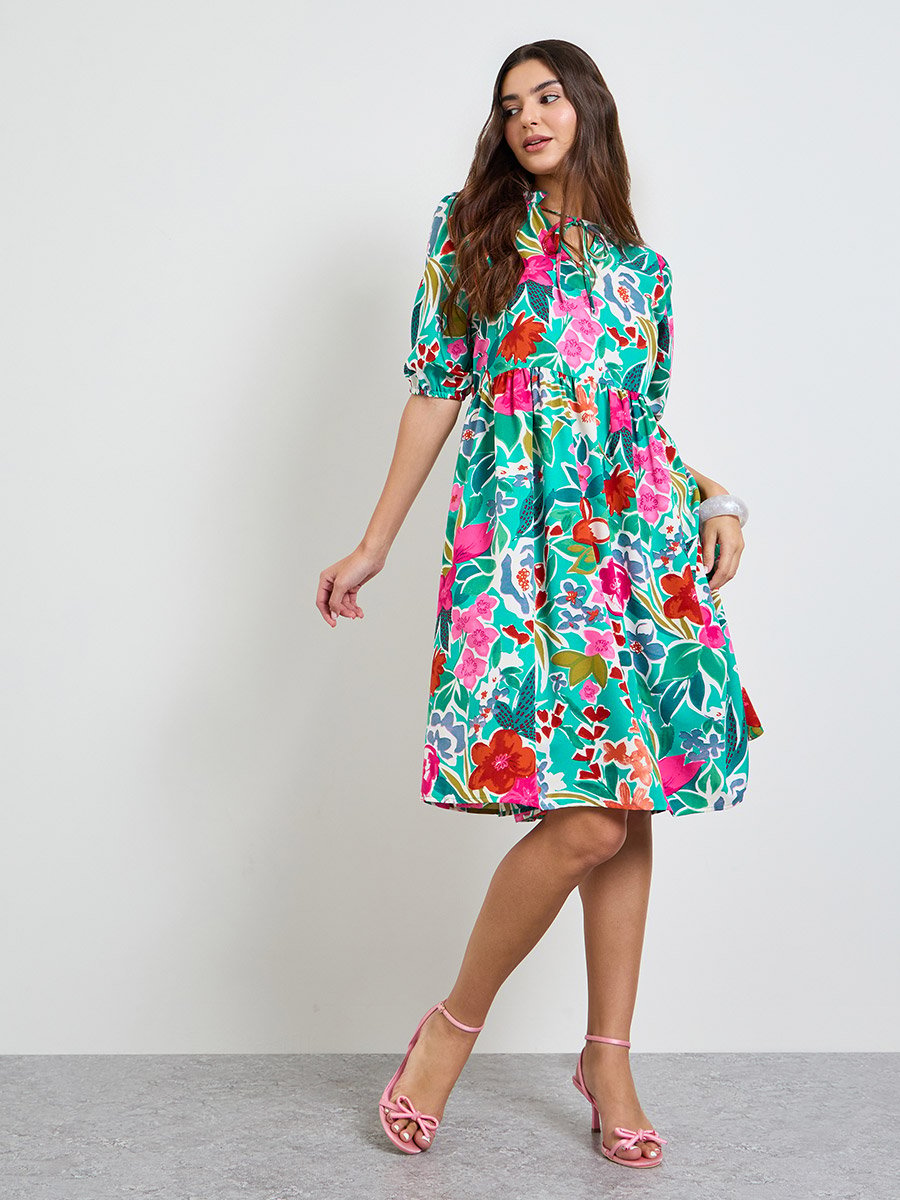 Green Tropical Print Knee-Length Dress