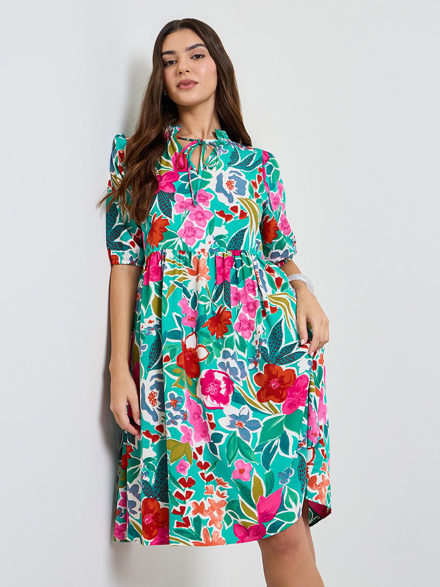 Green Tropical Print Knee-Length Dress