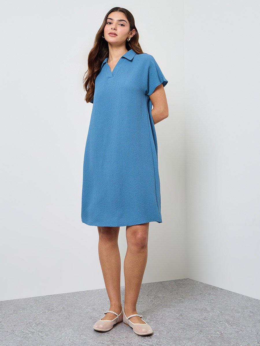 Blue Open Collar Knee Length Dress