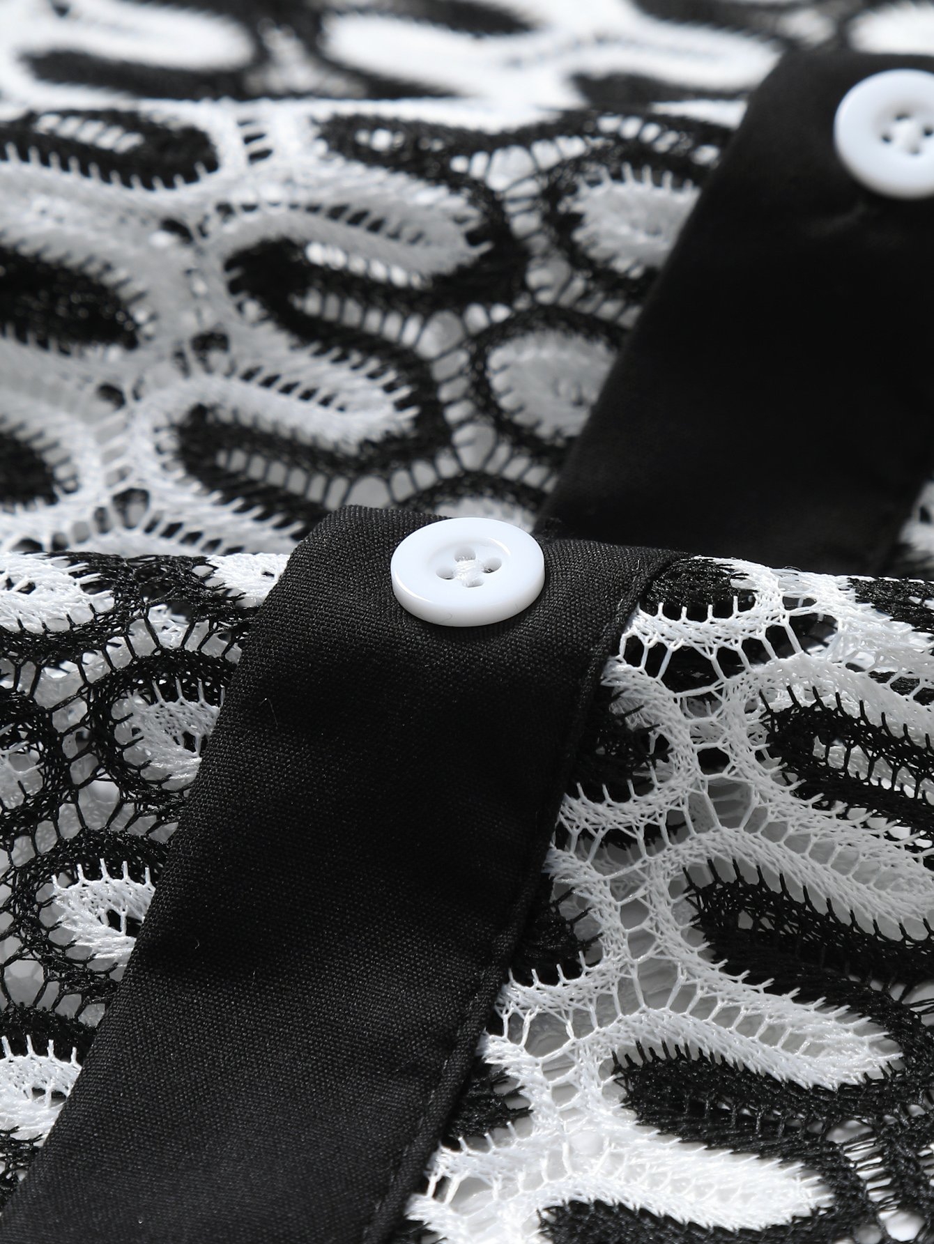 Men Geometric Print Shirt and Shorts Co-Ords